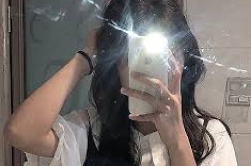 互相出轨各玩各的？结婚33年后蒋雯丽如今现身医院不见顾长卫